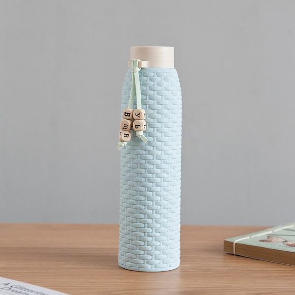 Doble 310ML botella de agua de vidrio Anti-agua hirviendo de imitación de mimbre con cuerda para niñas, bolso lindo de la botella de agua de ronda