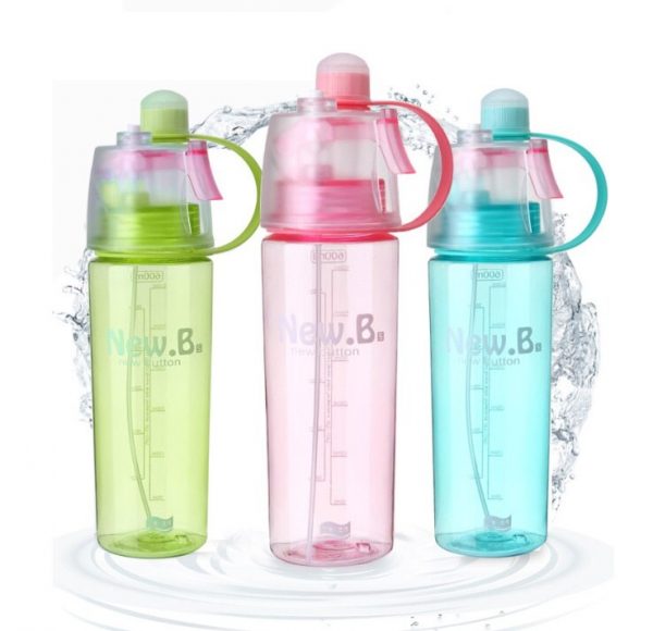 Gran oferta de 3 colores botella de agua deportiva pulverizadora portátil de plástico para bicicletas, coctelera para bicicletas My Water Bottles 400 ml/600 ml