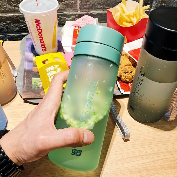Botella de agua sellado a prueba de fugas Infusor de té botellas de bebida proteína Shaker vasos de plástico portátil oficina, hogar, Colegio zumo de fruta